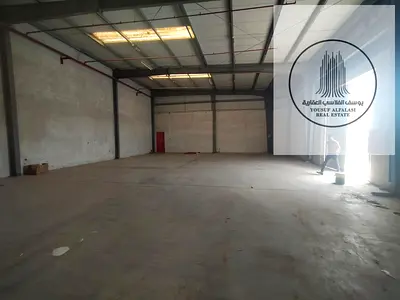 Warehouse 3250 sqft UAQ 100kW industrial prime location ready use