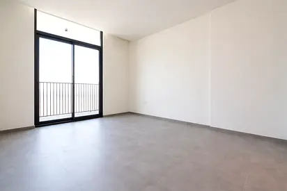 ELEGANT | PRIME LOCATION | SPACIOUS