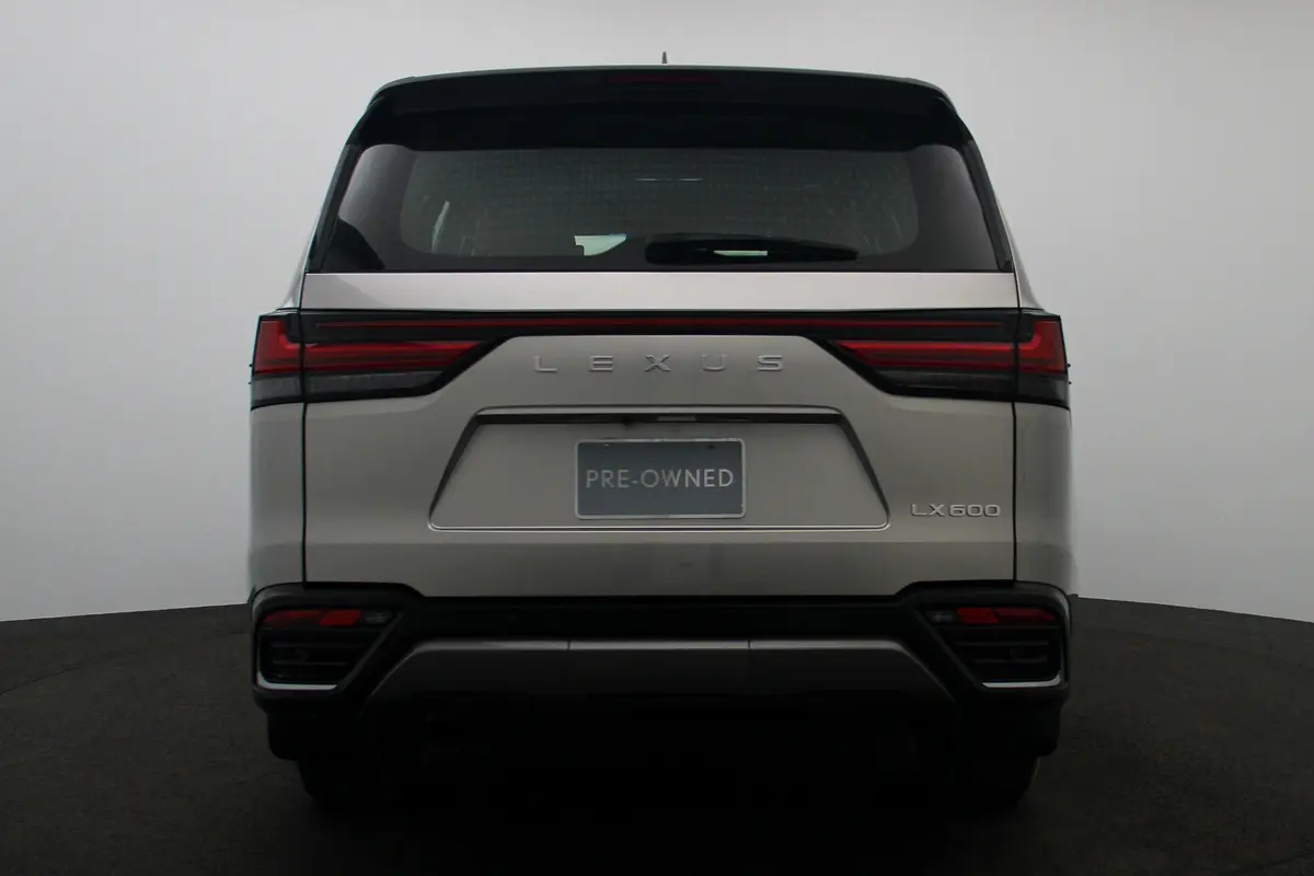 Lexus LX-Series 2024