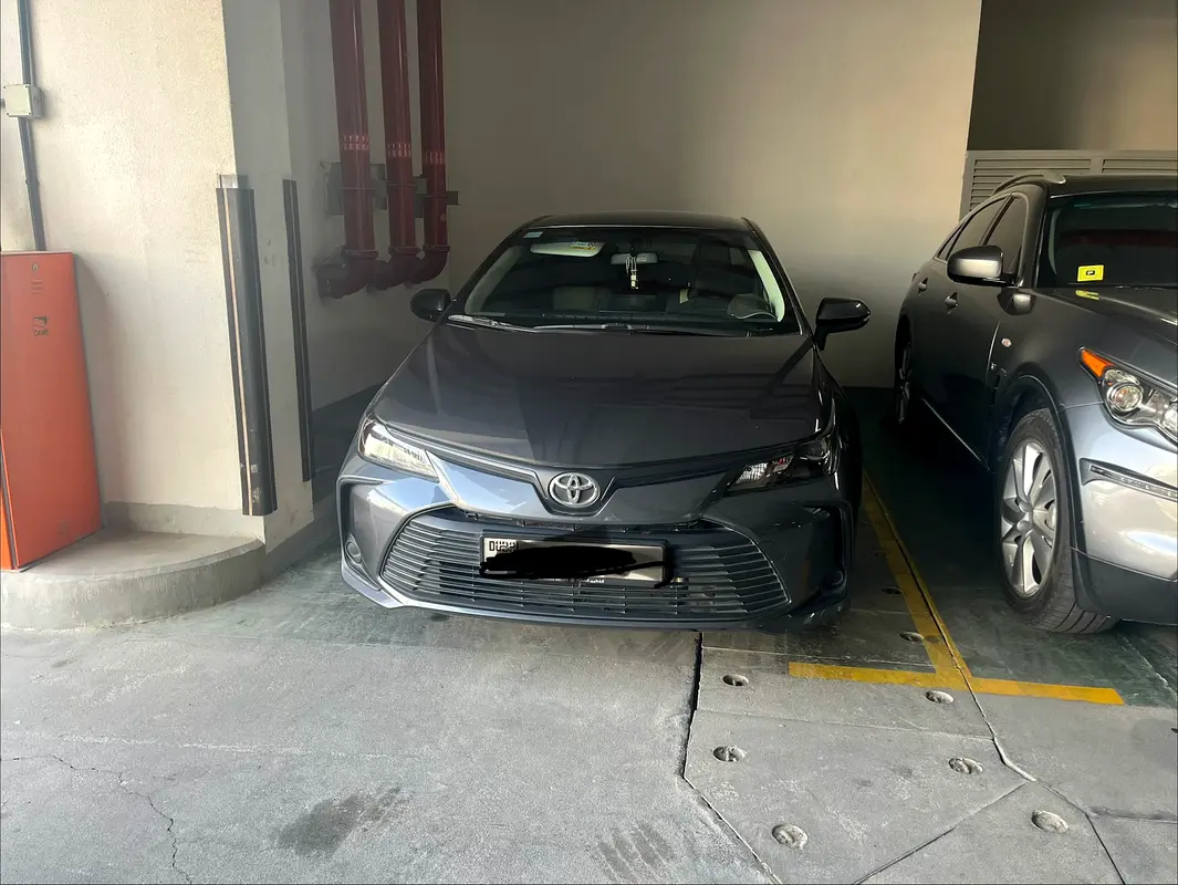 Toyota Corolla 2024 — photo 1 of 8