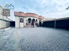 A villa on a main street is available for rent in a prestigious area of ​​Ajman, Al Rawda 3, sur