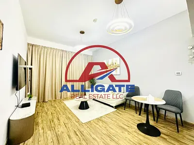 FULLY FURNISHED / COZY AND HUGE LAYOUT / MARINA AND SZR VIEW /