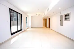 3 BHK Apartment | Balcony | Pool | Satwa