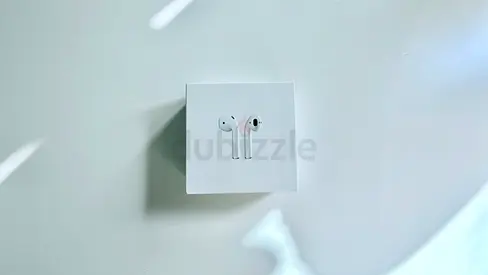 Apple AirPods 2nd Generation with Lightning Charging Case