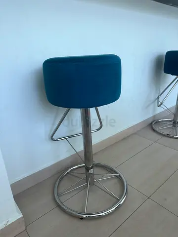 Set of 2 Blue Velvet Bar Stools with Chrome Base