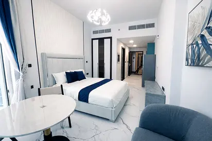 FULLY FURNSIHED | BRAND NEW | PRIME LOCATION