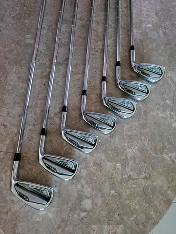 Titleist golf clubs T100