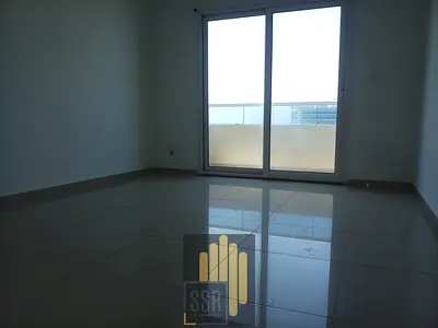 Big Offer Get 5K Discount 1BHK Family Building 31k/1 Cheq Opp RTA Bus F22,F24