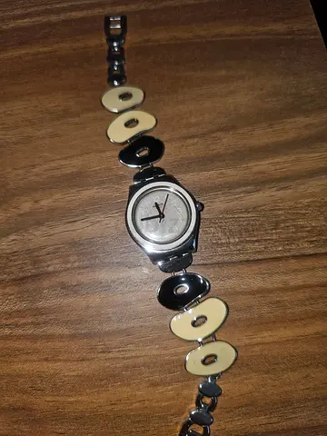 Womens Fashion Bracelet Watch with Oval Accent Links