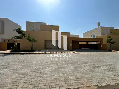 فيلا بثلاث غرف +غرفة للخادمة | عائد استثماري مرتفع