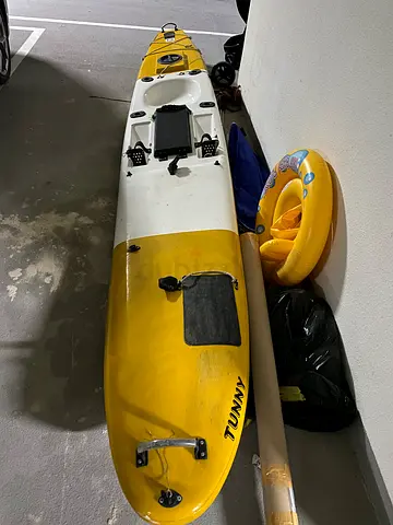 Yellow sit-on-top kayak - single person, good condition , comes with carbon fiber paddle