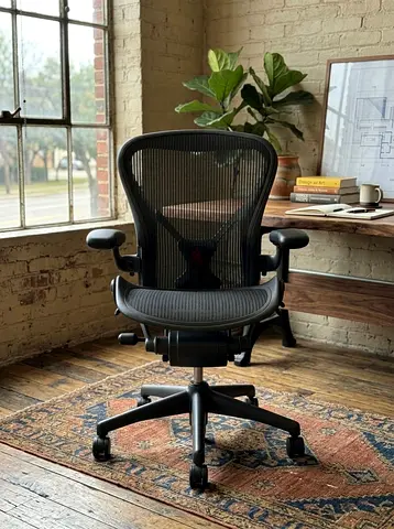 Herman Miller Aeron Ergonomic Office Chair - Size B, Good Condition