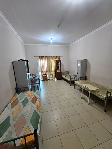 Executive Male Bed Space Available - DIP 2