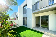 Internal | Vacant | Landscaped | Elegant