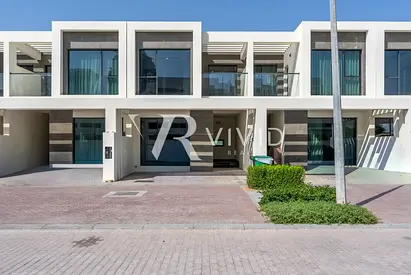 Brand New | Modern | Lifestyle