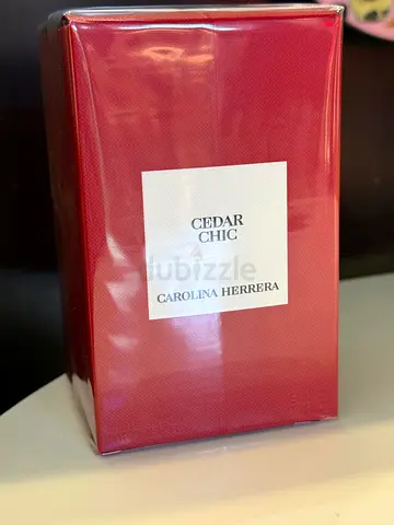 Cedar Chic by Carolina Herrera 100ml EDP