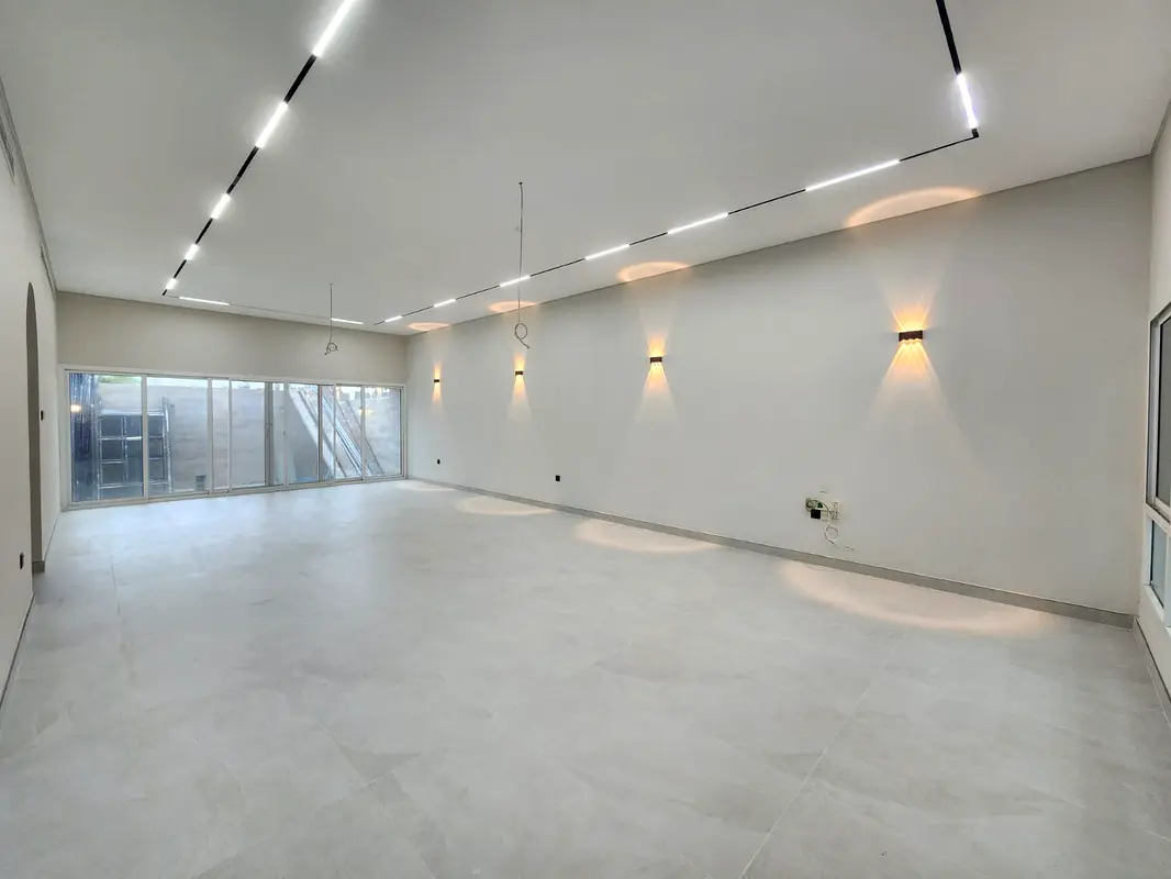 Renovated 5BR Villa | Monthly Payment | Jumeirah 3 | Monthly Payments