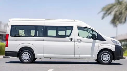 2026 Toyota HIACE — фото 6