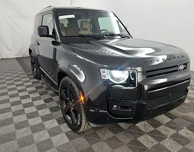 2025 Defender 90 P400 X-Dynamic فقط 3000 كيلو