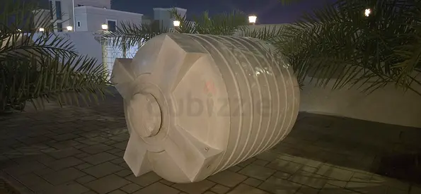 1000 gallon pvc tank for free