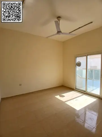 شقة غرفة وصالة مع بالكونة ومطبخ و حمام مع بانيو واسعة ونظيفة جدا للايجار في النعيمية 2 بسعر 29 الف سنويا