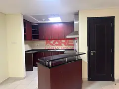 LARGE 1 BEDROOM CLOSE TO METRO