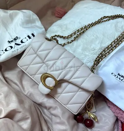 Authentic coach tabby bag