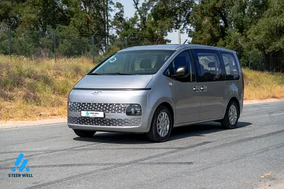 2023 Hyundai Staria Premium - GCC Specs - Like New!