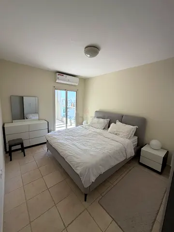 Full bedroom set