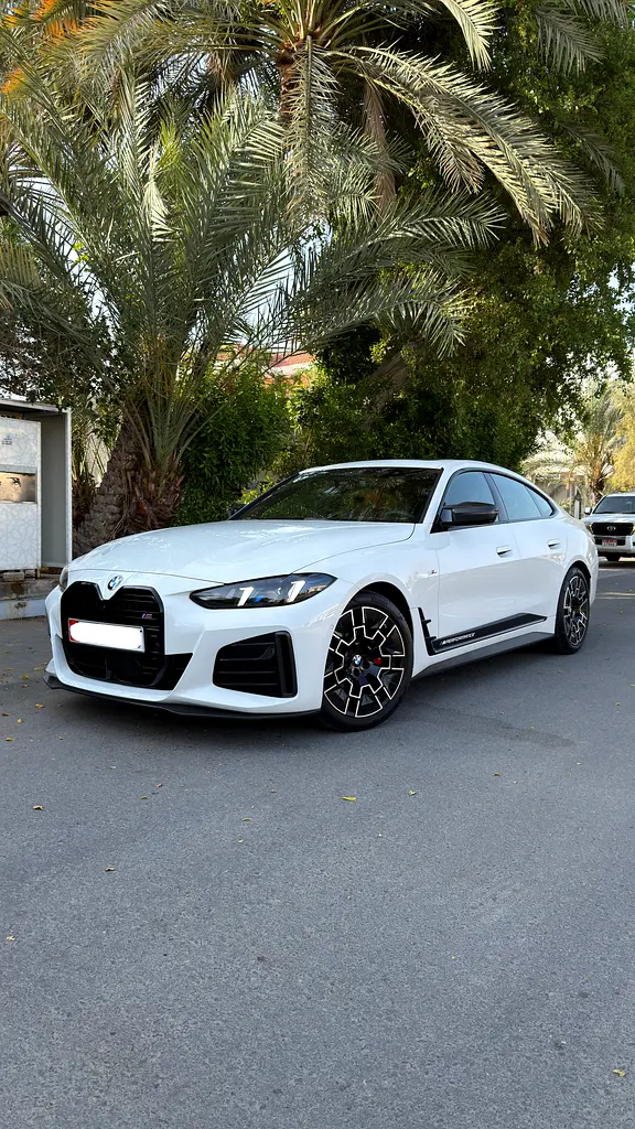 BMW 4-Series 2025 — photo 1 of 19