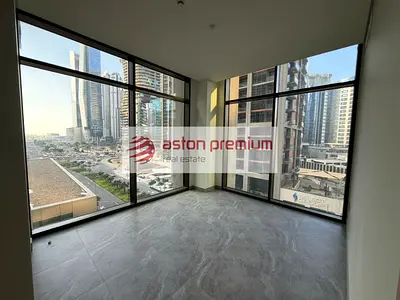 Prime Location| Modern|Best Deal | Spacious Layout