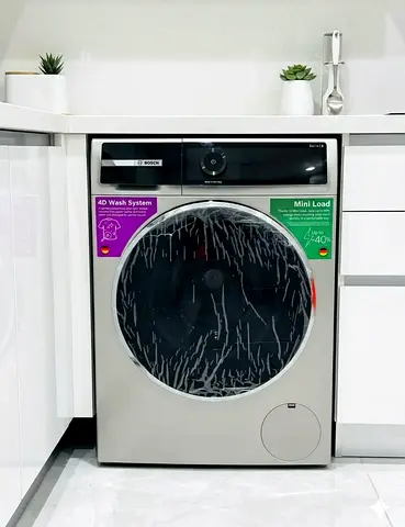 Front Load Washing Machine - Bosch-style 4D Wash, Mini Load (Like New)