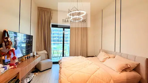 Ready to move in Studio | Bright and spacious
