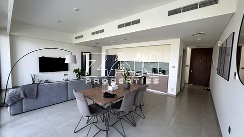 Spacious 3 Beds + Maid | Landscaped | Single Row |