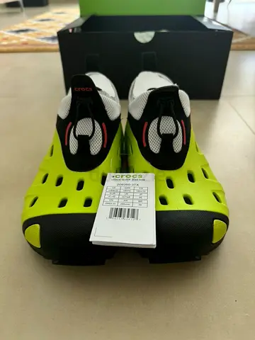 New Crocs Classic All-Terrain Clog - Green/Black, Unisex, Size EUR 41-42