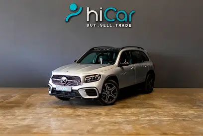 AED 3,736  P.M • 0% Downpayment • Mercedes-Benz GLB 200  • Agency Warranty