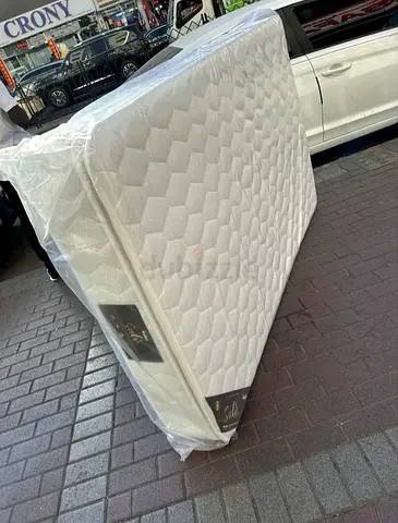 Twin size 120x200cm pillow top mattress.  Same day delivery available
