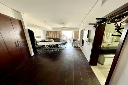 Canal Views | High ROI | Large Studio