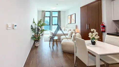 Spacious | Ready to Move | Prime Location