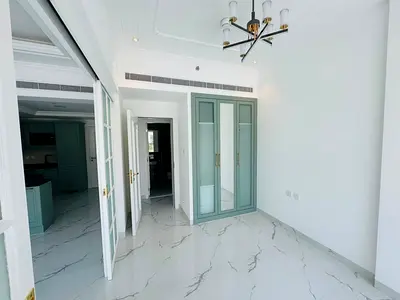 Elegant | Prime Location | Garden Access
