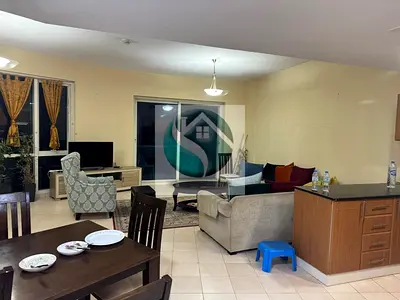 Stunning 2 bed with balcony in Lago vista 899k (nEGOTIABLE)