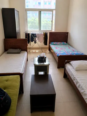 Ready to move furnished master room