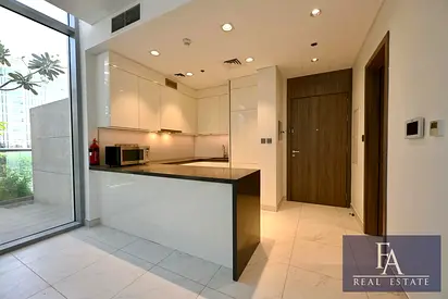Lagoon Front | Unfurnished | Ready to Move