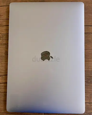 Macbook Pro (16-inch)