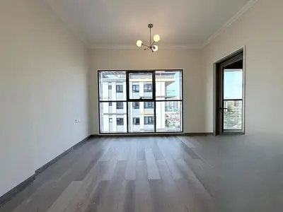 ELEGANT | CLOSED KITCHEN | PRIME LOCATION | SPACIOUS