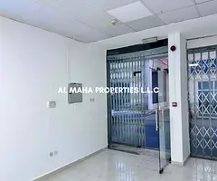 High-Visibility Shop Space Ideal for Retail, Restaurant &amp; Grocery – Naif