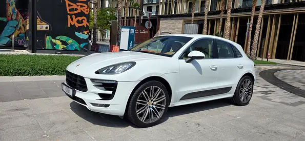 2015 Porsche Macan S-Excellent Condition