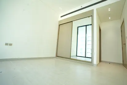 ELEGANT 1-BHK | SPACIOUS | PRIME LOCATION