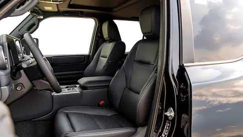 صورة 7 لـ 2026 Toyota PRADO