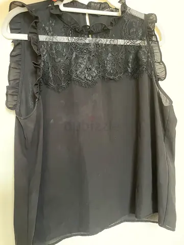 Black Zara Pretty Lace High Neckline Sleeveless top - Large